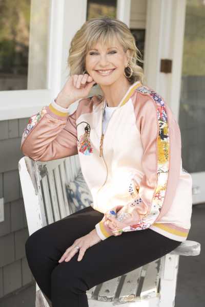 [ICYMI] Hot Summer Nights with Olivia Newton-John 